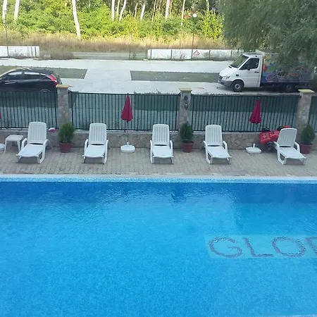 Global Ville Apartament